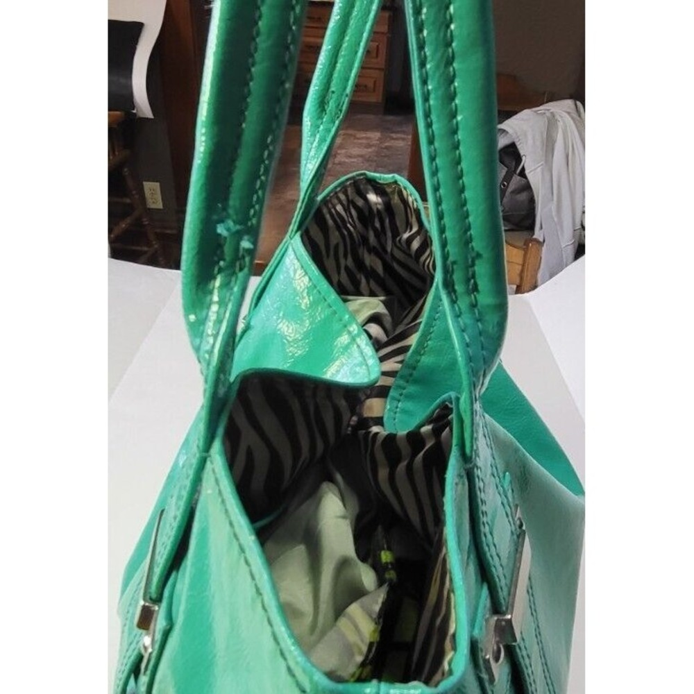 Vintage Guess Teal Shoulder Bag Silver Buckle Y2K Style Zebra Lining - Picture 11 of 16